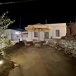 Servena's Damarionas Village Naxos