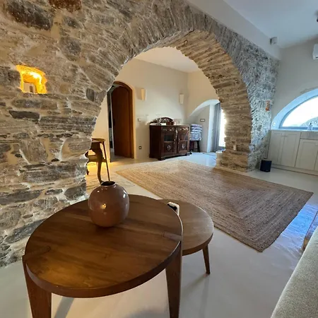 Servena's Damarionas Village * Naxos