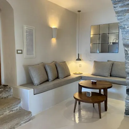 Servena's Damarionas Village * Naxos