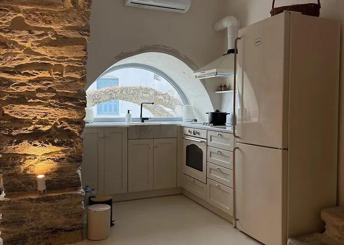 Servena's Damarionas Village